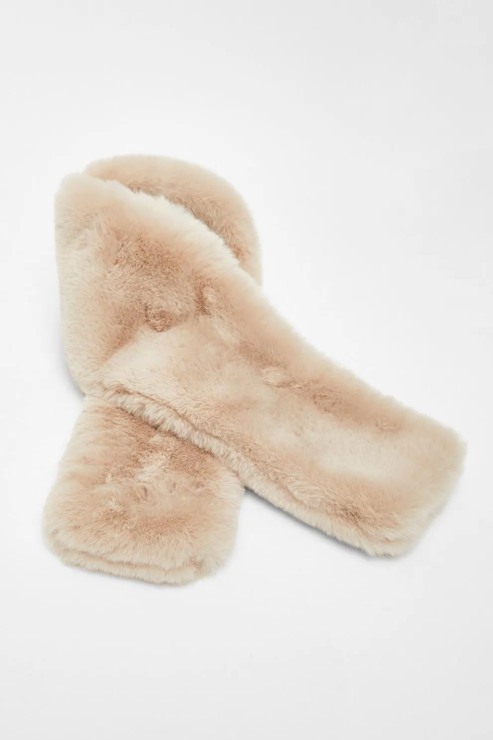 Cream Faux Fur Scarf